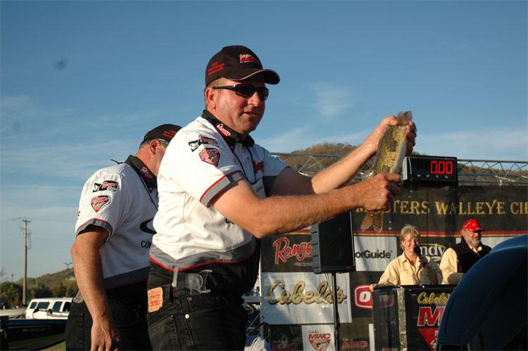 BE1CAB0D-08A6-44DD-B27E-83391A985F2B