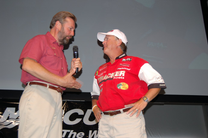 BE41D4CE-AF9D-42B5-8AE1-B9947F3F900B