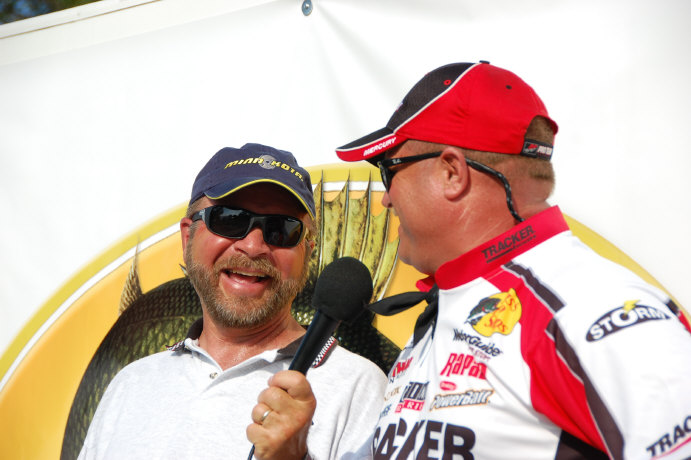 BE9F33F5-C319-4BB3-9359-5D26AA2320DB