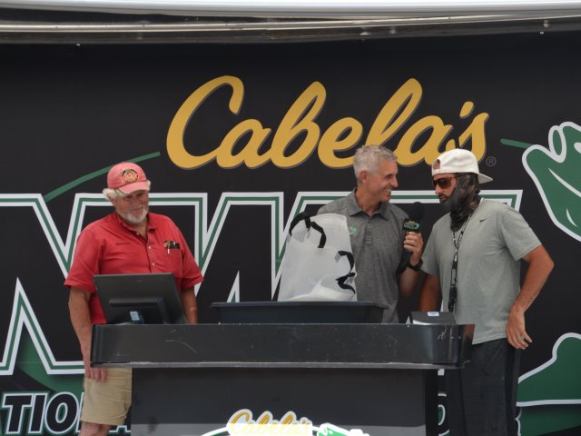 BEB62A26-3274-4FF4-A3C3-22521871357C