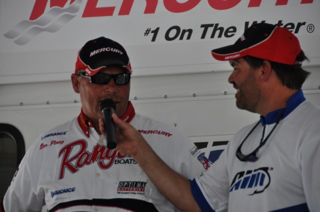 BEE563E7-63BF-4831-9596-4AFFF5820859