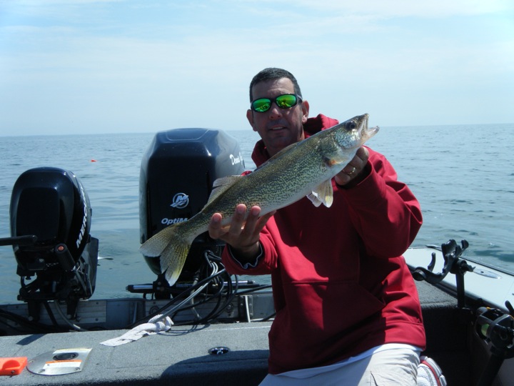 BEECECB9-E126-4DD0-93AB-B8C590BEBAB4