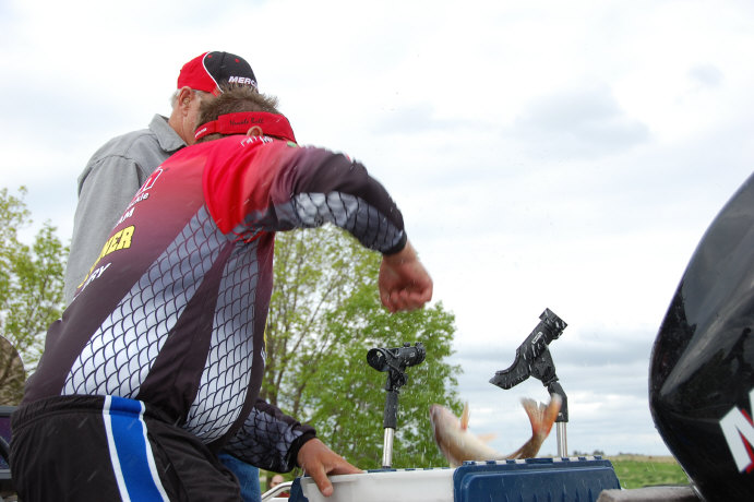 BF3F7199-80C8-4CFB-A948-88843E1188E8