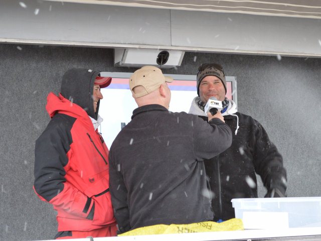 BF468C96-7DF1-4457-81C3-A5F0AC462B45