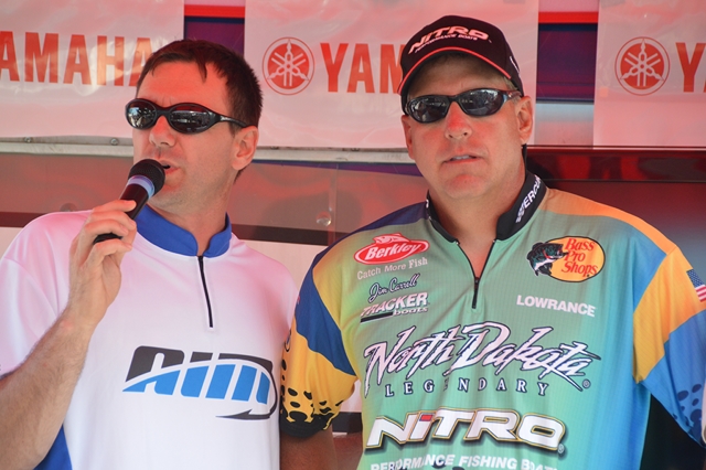 BF4A02A4-9E65-48E6-8A4F-039A6DF6C3E2