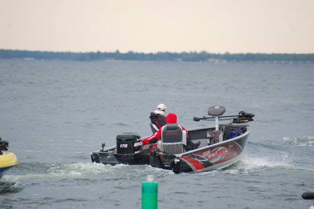 BF5D773F-6781-44FE-B5C3-2E5FB2B247E7