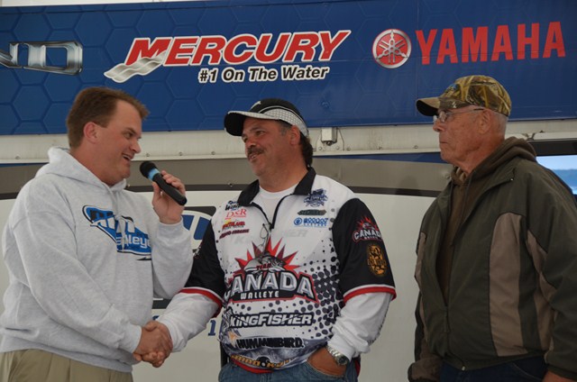 BF657CF0-4C4C-47C3-A75D-D85F72C05461