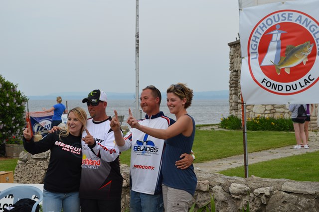 BF8C7F37-786B-4CB9-832F-0F35E54A73B4