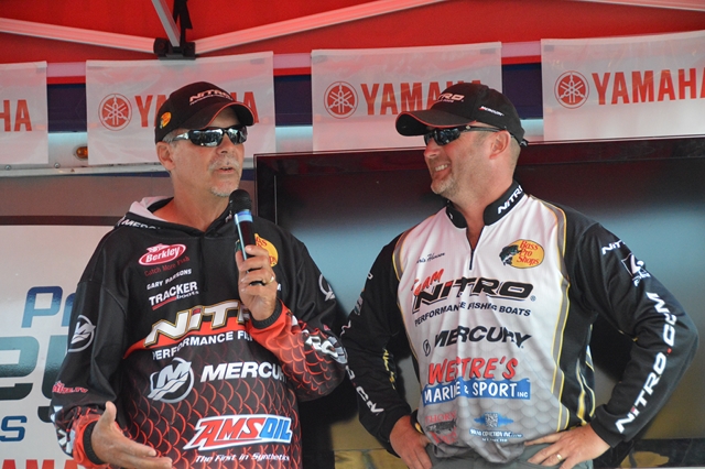 BF8EFE33-3ABD-4C72-8731-C9FB276D6916