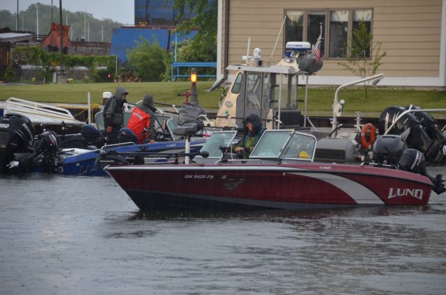 BFA5FBB0-5C27-436F-9B21-DA054ABF2FC3