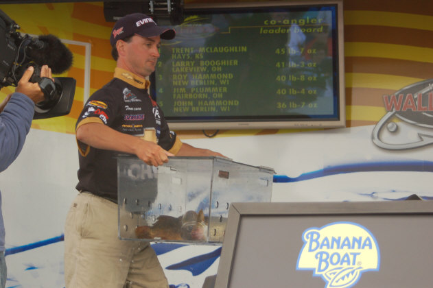 BFFA64D4-A336-4201-B01D-52B32B6BC639