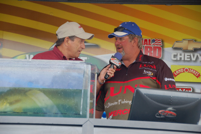 80A6A318-DDFC-48EB-97A3-C5F2BC01D15D