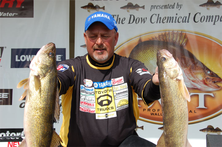 81AD2768-4A33-4909-8EED-41C3127290C0