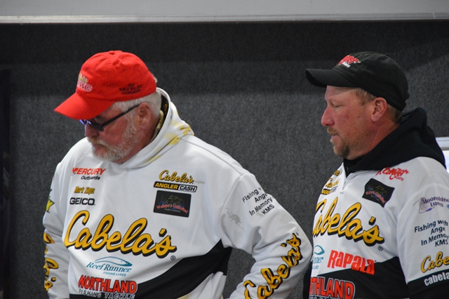 B2671BB1-019E-4B81-A9DD-2C364A24933A