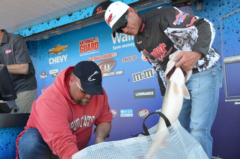 156555DD-E85E-4FF7-B678-7AA42DC1850B