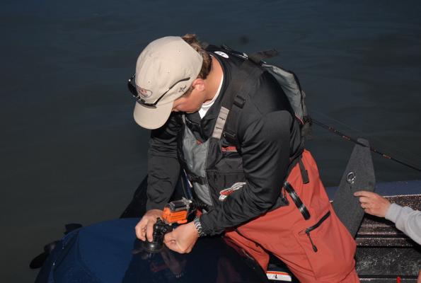 AD484AF8-2B34-415D-8E55-4DFD64729180