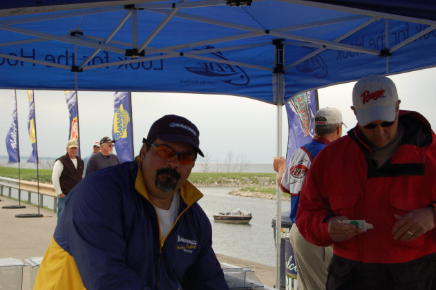 4DACB82A-333D-4A8A-9B94-3BA7B7BCA227