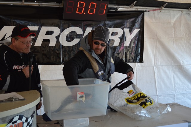 C07109F7-70E3-4272-A963-90B3E62D5838