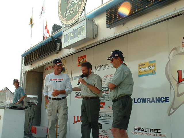 C0AF96C5-DCC0-4BF3-B687-AA09F8F56AD6