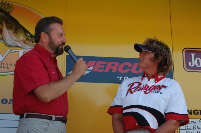 C0CA114E-3E18-4651-BA7B-7076CCA98DE5