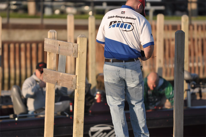 C0CB8ADC-B80D-492C-89B8-BD91F21ECAE3