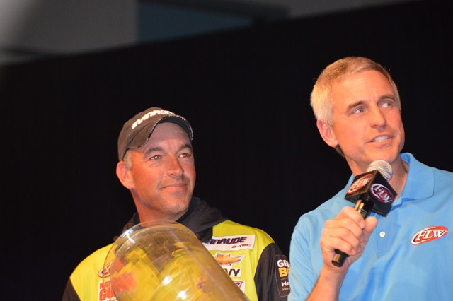 C0E374C1-529E-4B7B-BAB9-A8AC989BC7E5