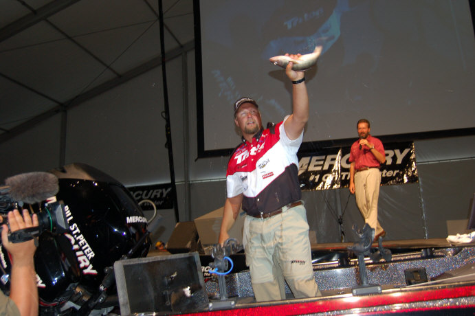 C10CCB8C-C3D3-49C2-9C32-5AFCE97B55CA