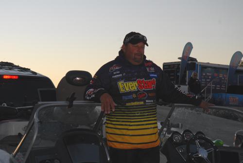 C14CF0A1-8821-4C8E-B3A4-007A08D9EF7F