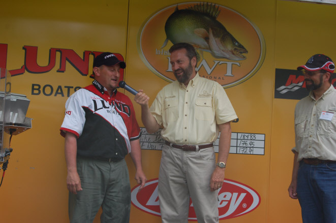 C1730214-D307-4A0E-BF84-8005366E7260