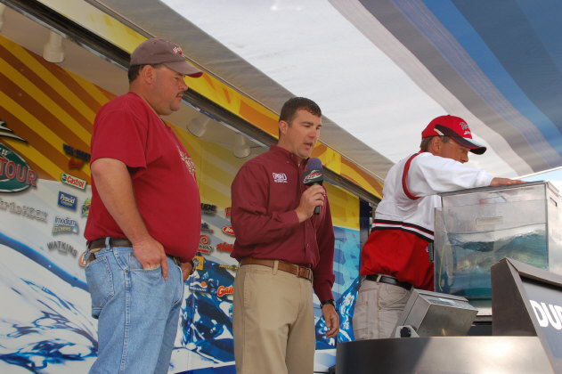 C17FCE5D-BC18-4E3A-ACDB-2BE0FC126464