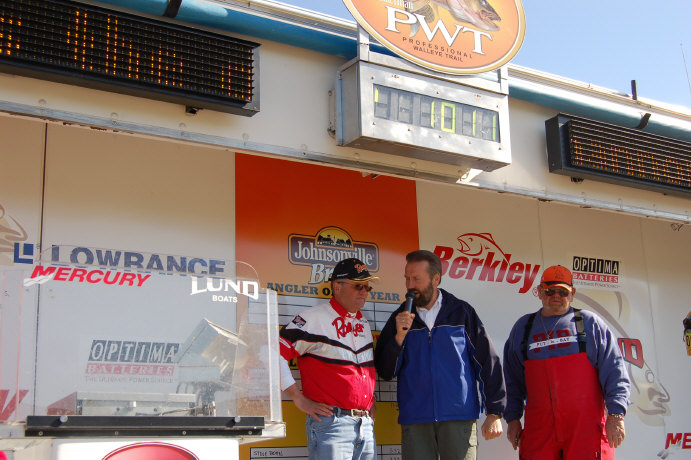 C1DCEB9F-A635-405B-9431-F3823DEA45E2