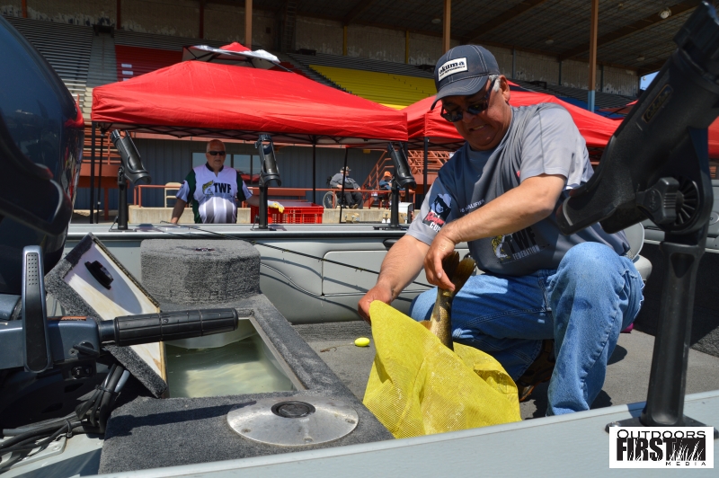 C2A9CC3A-4A69-4C74-AB10-5661D301B3F1