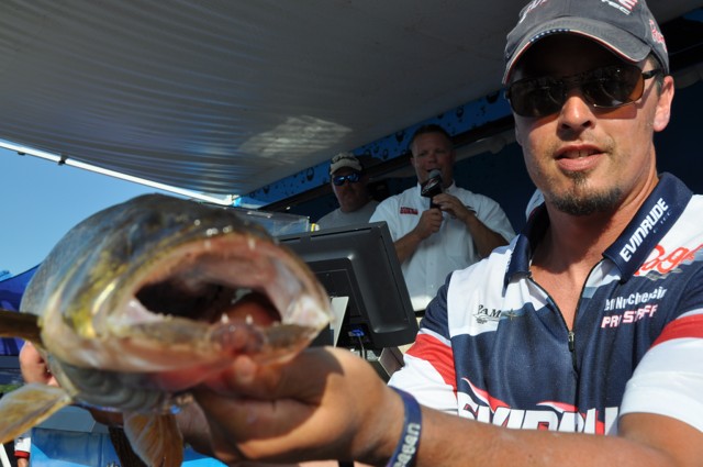 C2C57E40-E29B-4AD4-B59C-ACDBABA05A96