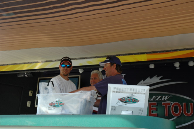 C2D702F3-704B-460C-98DA-793FE4035209