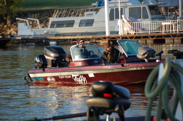 C310A7D9-8B1D-4DB3-AD9C-B425754F2D6B