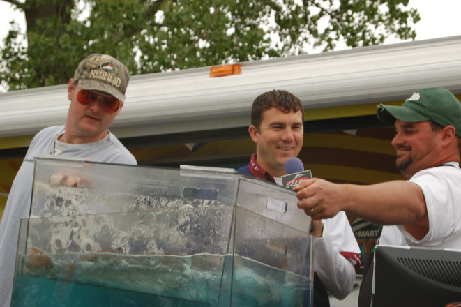 C311AA0A-CEEF-4E83-8F5A-6FA712C7EF34