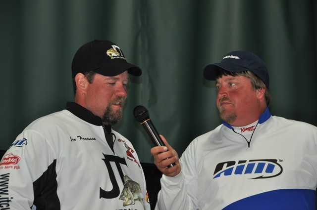 C31932D4-61A1-4467-972C-EDCAB8B0D7F3