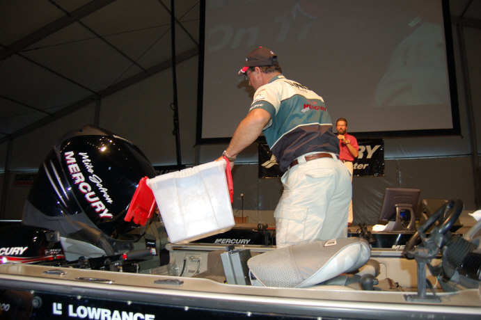 C31A499A-CF9F-4140-9674-2B24D189BCF2