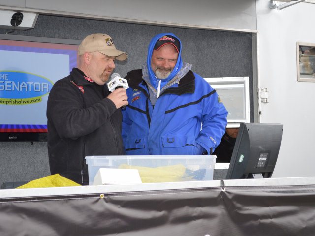 C36E1414-2C90-4163-82E9-8185431606F1