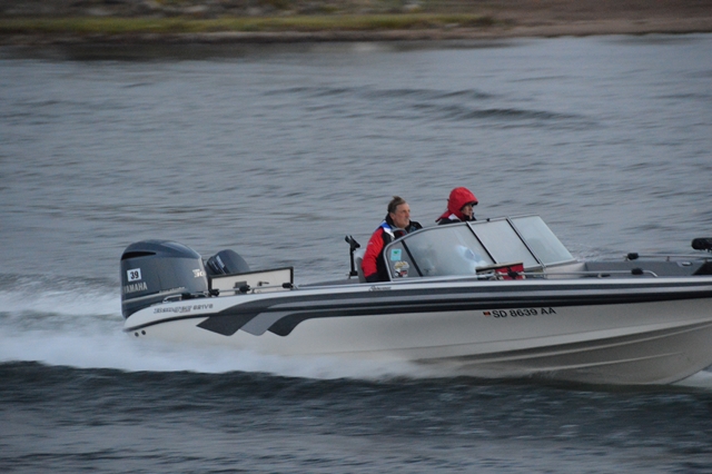 C37EA1B5-1186-4F27-92D9-E6F331E53992