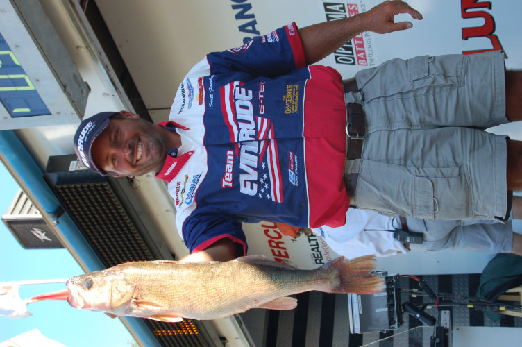 C3ADEE49-02B2-4E85-A05A-7483D73B96F1