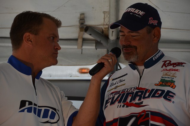 C3C24D7C-7CD4-49EE-8CFB-07CE44CFB541