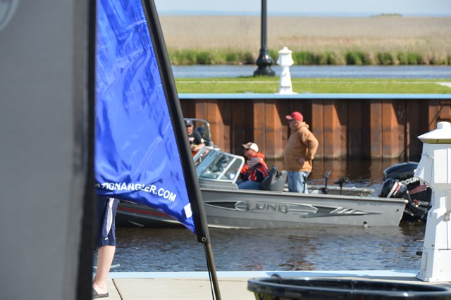 C3C64FC6-3410-4067-8D13-27DCA3FC2B1F