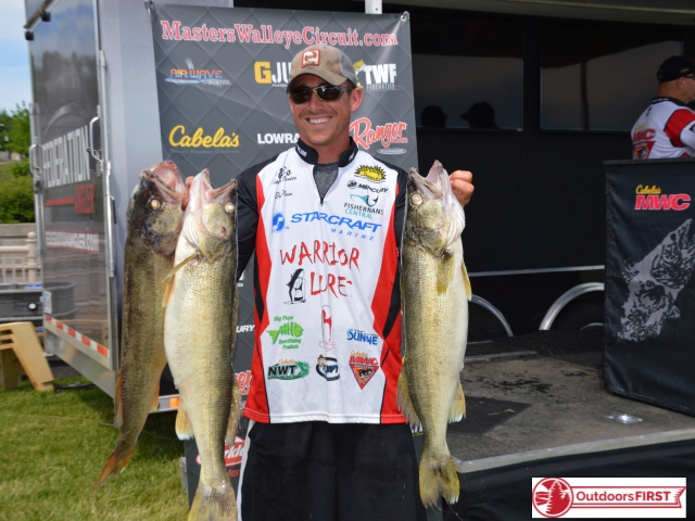 C3E3F5AF-9F28-40A9-B6B6-53FEDF1D6CFF