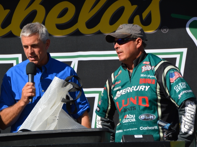 C3EBBCC0-694A-4E5E-AA93-C7D29D2139B1