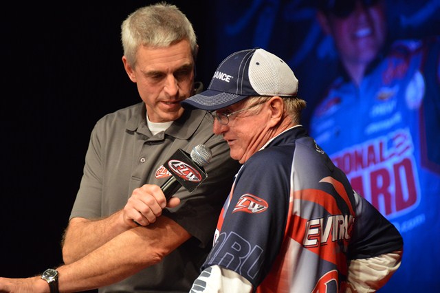 C4057FC2-29D1-4B83-8E68-DD906AA8694E