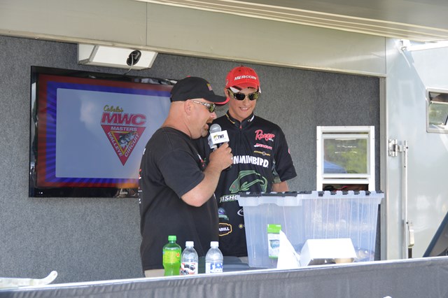 C406A914-19ED-4768-A049-B8F67DE1658C