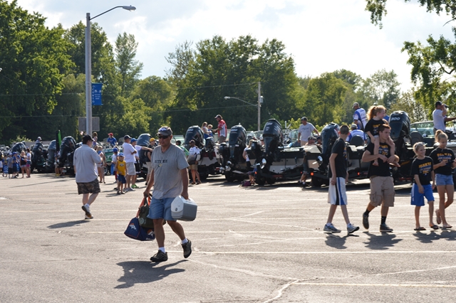 C406CF58-15DC-47DD-A2A8-BCA7581B4F0E