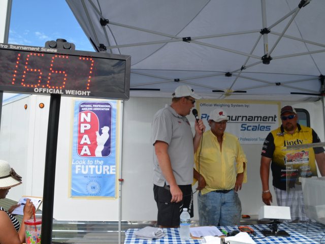 C416FA1B-F8E2-44A1-9F24-7B05B6061995