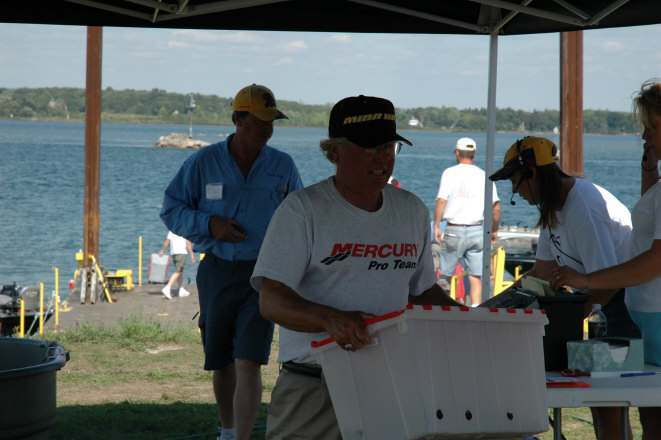 C437B625-BB0A-4804-A256-89B05A5395B1